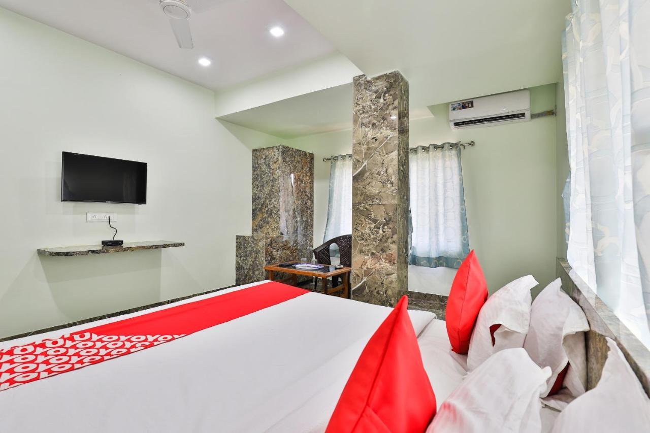 Oyo 24833 Hotel Silver ดามัน ภายนอก รูปภาพ