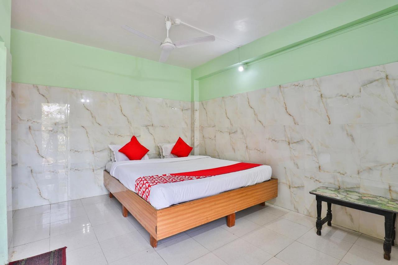Oyo 24833 Hotel Silver ดามัน ภายนอก รูปภาพ