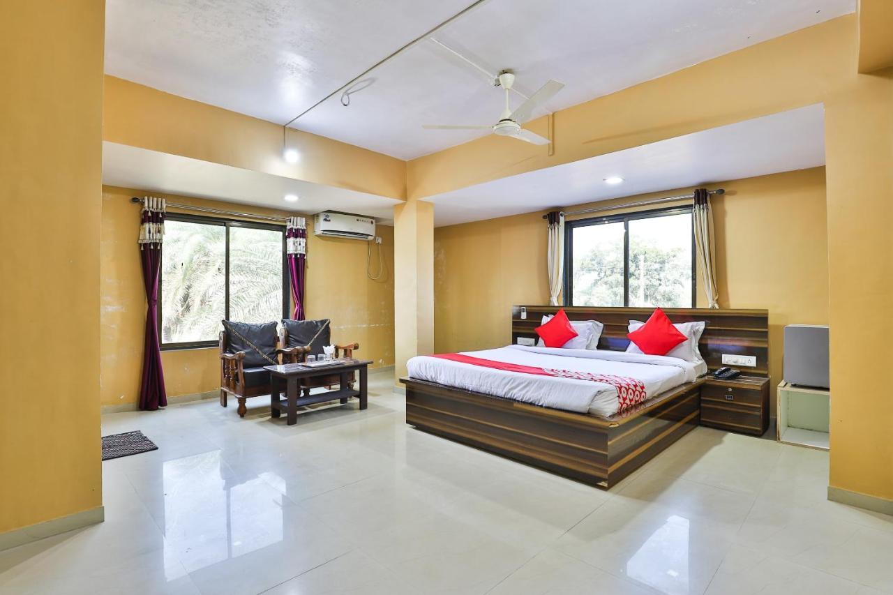 Oyo 24833 Hotel Silver ดามัน ภายนอก รูปภาพ