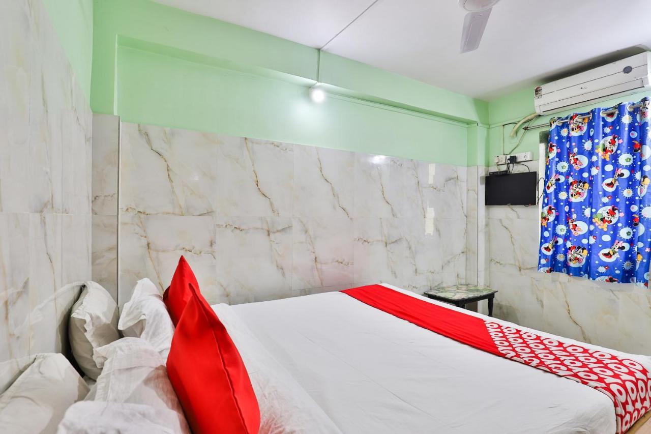 Oyo 24833 Hotel Silver ดามัน ภายนอก รูปภาพ