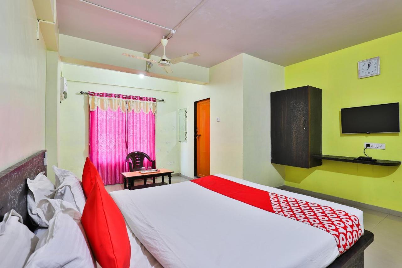 Oyo 24833 Hotel Silver ดามัน ภายนอก รูปภาพ