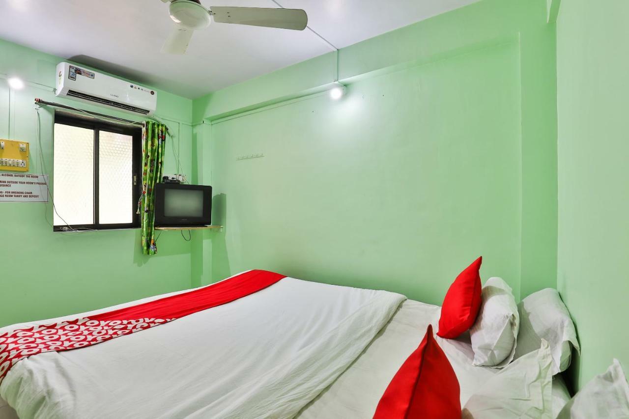 Oyo 24833 Hotel Silver ดามัน ภายนอก รูปภาพ