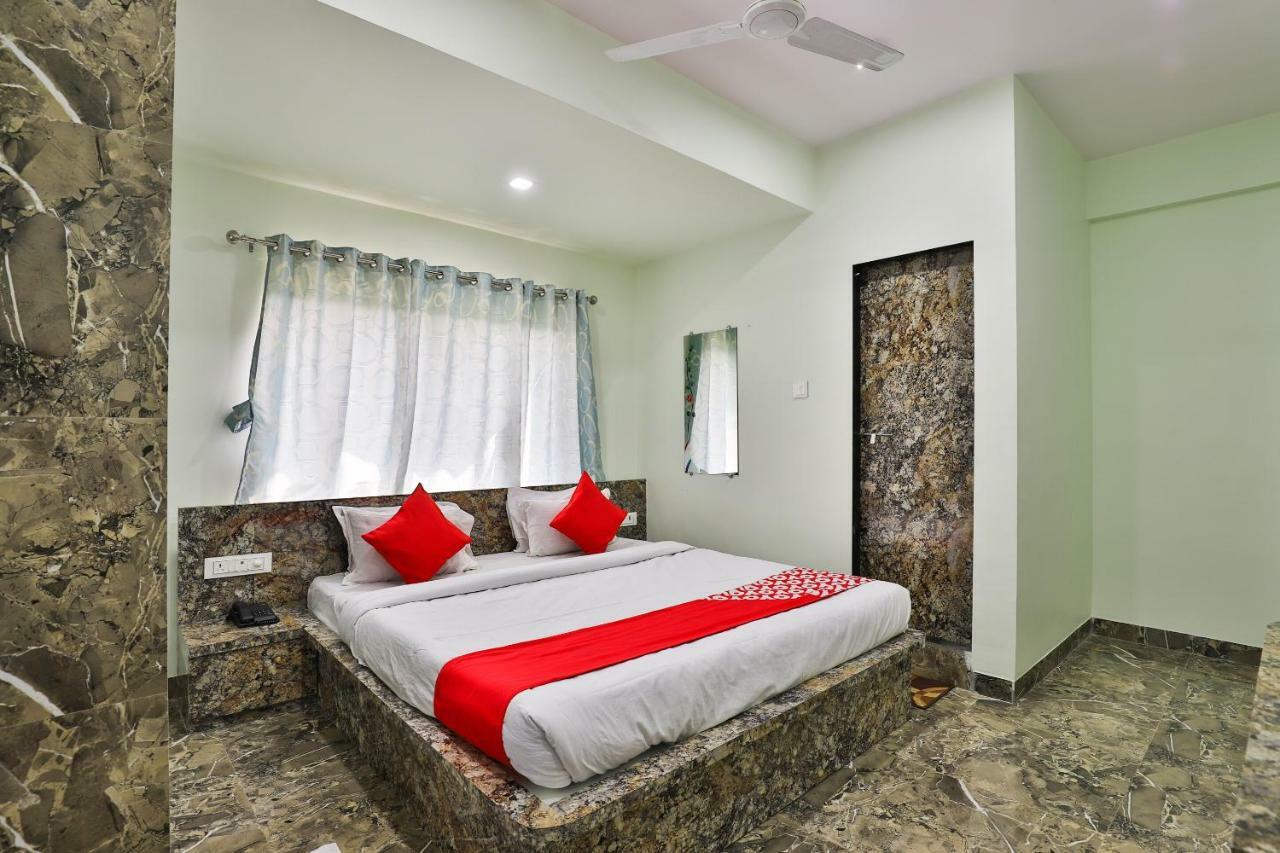 Oyo 24833 Hotel Silver ดามัน ภายนอก รูปภาพ